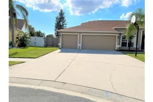 9702 MARY ROBIN DR, RIVERVIEW, FL 33569 Sold 11/17/22