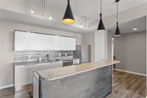 226 5TH AVE N #906, ST PETERSBURG, FL 33701 Sold 06/12/23