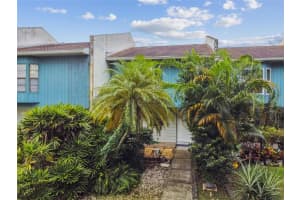 3420 TOWNHOUSE CT #3420, TAMPA, FL 33614 Sold 12/12/22