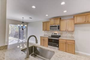 345 BEACON HARBOUR LOOP, BRADENTON, FL 34212 Sold 02/03/23
