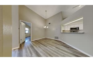 1260 SAINT TROPEZ CIR #1260, ORLANDO, FL 32806 Sold 11/15/22