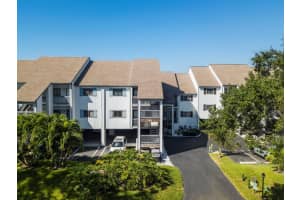 812 Bahia Del Sol Dr, Ruskin, FL 33570, Sold 04/04/23