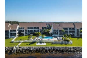 812 Bahia Del Sol Dr, Ruskin, FL 33570, Sold 04/04/23