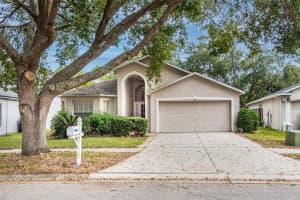 621 Somerstone Dr, Valrico, FL 33594, Sold 12/09/22