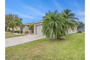 5451 Sandy Shell Dr, Apollo Beach, FL 33572, Sold 01/05/23
