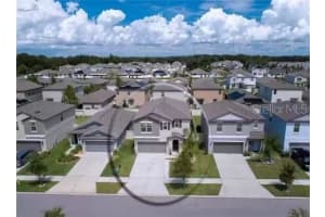 10212 AMAZING GRACE AVE, RIVERVIEW, FL 33578 Sold 01/30/23