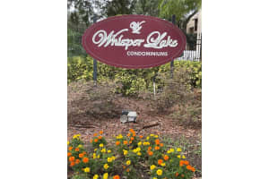 3829 S LAKE DR #213, TAMPA, FL 33614 Sold 12/08/22