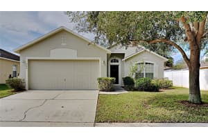 704 FLAGSTONE ST, HAINES CITY, FL 33844 Sold 01/26/23