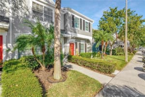 246 COUNTRYSIDE KEY BLVD, OLDSMAR, FL 34677 Sold 12/09/22