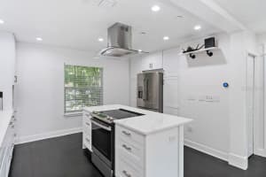 401 BRIGADOON DR, CLEARWATER, FL 33759 Sold 11/14/22