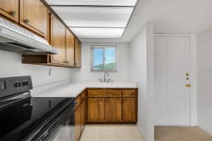 1243 S MARTIN LUTHER KING JR AVE #A304, CLEARWATER, FL 33756 Sold 01/13/23