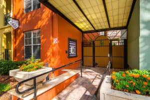 2402 W Azeele St, Tampa, FL 33609, Sold 02/01/23