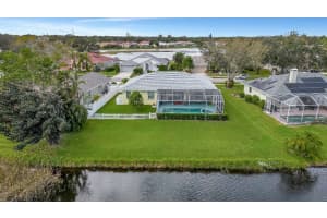 5782 Sandy Pointe Dr, Sarasota, FL 34233, Sold 11/23/22