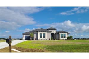 5222 Lake Toscana Dr, Wimauma, FL 33598, Sold 10/27/22