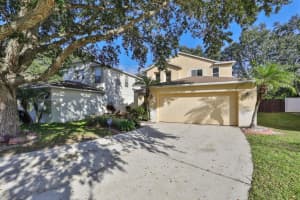 11818 MANGO CROSS CT, SEFFNER, FL 33584 Sold 11/28/22