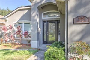 9009 CLIFF LAKE LN, TAMPA, FL 33614 Sold 12/28/22