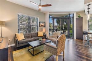 400 4TH AVE S #203, ST PETERSBURG, FL 33701 Sold 01/25/23