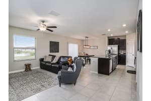 5068 WHITE CHICORY DR, APOLLO BEACH, FL 33572 Sold 12/07/22