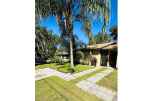 1059 OLD SOUTH DR, LAKELAND, FL 33811 Sold 12/02/22