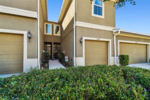 2123 LENNOX DALE LN, BRANDON, FL 33510 Sold 12/28/22