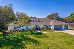 6707 Pemberton View Dr, Seffner, FL 33584, Sold 02/24/23