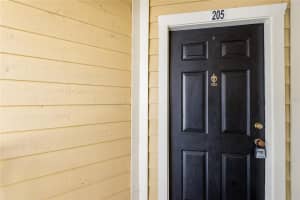 8647 MALLARD RESERVE DR #205, TAMPA, FL 33614 Sold 12/30/22