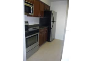 9126 TUDOR DR #M204, TAMPA, FL 33615 Sold 01/17/23