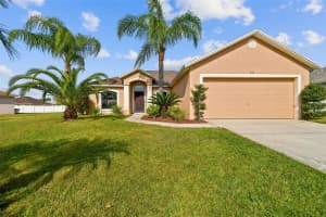 8184 WESTMONT TERRACE DR, LAKELAND, FL 33810 Sold 11/29/22