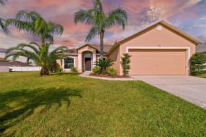 8184 WESTMONT TERRACE DR, LAKELAND, FL 33810 Sold 11/29/22