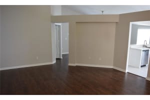 8406 Carriage Pointe Dr, Gibsonton, FL 33534, Sold 04/13/23