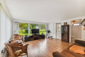 9130 141ST ST, SEMINOLE, FL 33776 Sold 12/28/22