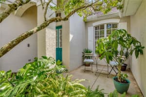 6917 POTOMAC CIR, RIVERVIEW, FL 33578 Sold 12/23/22