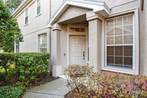 9811 BLUE PALM WAY, TAMPA, FL 33610 Sold 12/02/22