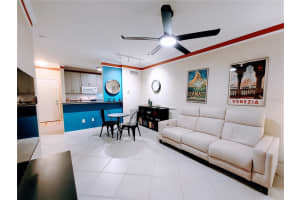 4323 BAYSIDE VILLAGE DR #227, TAMPA, FL 33615 Sold 05/05/23