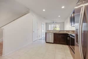 4738 White Sanderling Ct, Tampa, FL 33619, Sold 01/05/23