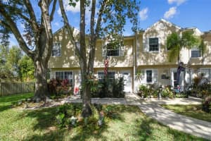 8552 J R Manor Dr, Tampa, FL 33634, Sold 01/17/23