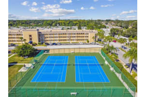 1 BOCA CIEGA POINT BLVD #311, ST PETERSBURG, FL 33708 Sold 01/03/23