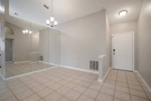 2005 LORI PL, BRANDON, FL 33510 Sold 12/29/22