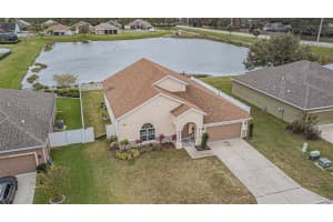 2207 Vía Cortona St, Plant City, FL 33566, Sold 04/05/23
