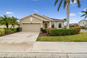 8418 Karpeal Dr, Sarasota, FL 34238, Sold 12/27/22
