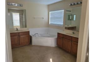 3132 DASHA PALM DR, KISSIMMEE, FL 34744 Sold 04/03/23