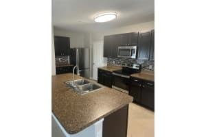 833 WILTONWAY DR, PLANT CITY, FL 33563 Sold 04/07/23