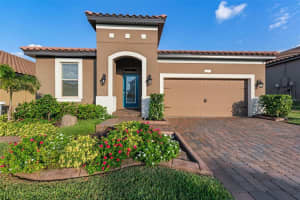 4239 PRIMA LAGO DR, LAKELAND, FL 33810 Sold 07/05/23