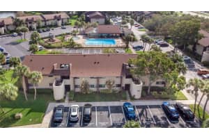 825 S VILLAGE DR N #204, ST PETERSBURG, FL 33716 Sold 12/30/22