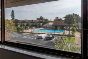 825 S VILLAGE DR N #204, ST PETERSBURG, FL 33716 Sold 12/30/22