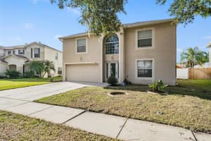 10325 FROG POND DR, RIVERVIEW, FL 33569 Sold 08/07/23