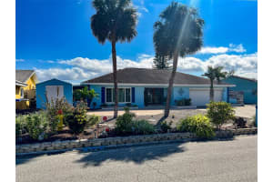 6357 COCOA LN, APOLLO BEACH, FL 33572 Sold 05/22/23