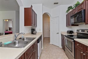 2307 SILVER PALM DR #202, KISSIMMEE, FL 34747 - MLS#MFRT3414783