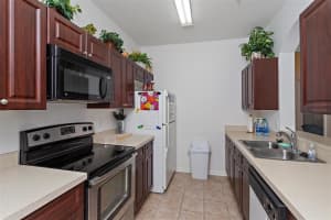 2307 SILVER PALM DR #202, KISSIMMEE, FL 34747 - MLS#MFRT3414783