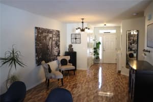 9923 CARLSDALE DR, RIVERVIEW, FL 33578 Sold 03/31/23